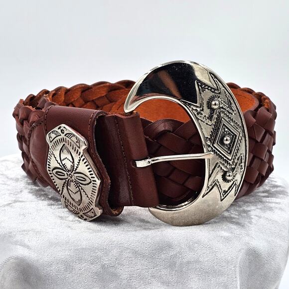 Boho Style Western Belt Made in Mexico Silver Tone Buckle Brown Leather - Picture 1 of 9